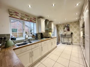 Photo 26- click for photo gallery